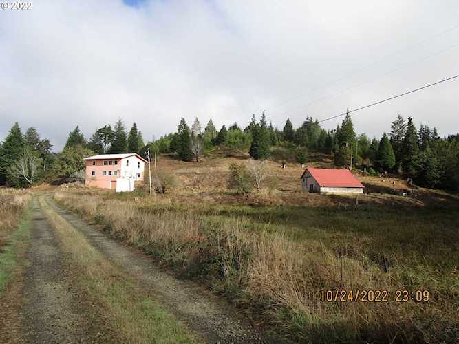 58894 Old Railroad Grade RD Coquille, OR 97423 | MLS 22644014 Photo 1