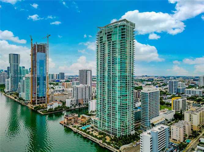 2900 NE 7th Ave #3202 Miami, FL 33137