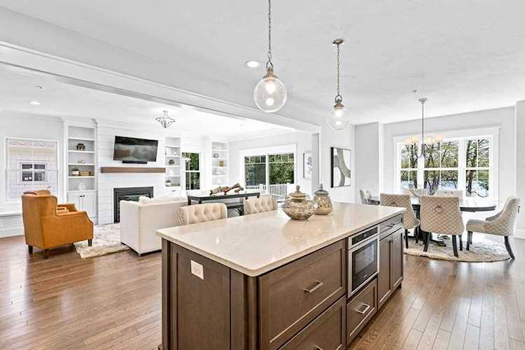 23 Granville Lane #23 Amesbury, MA 01913