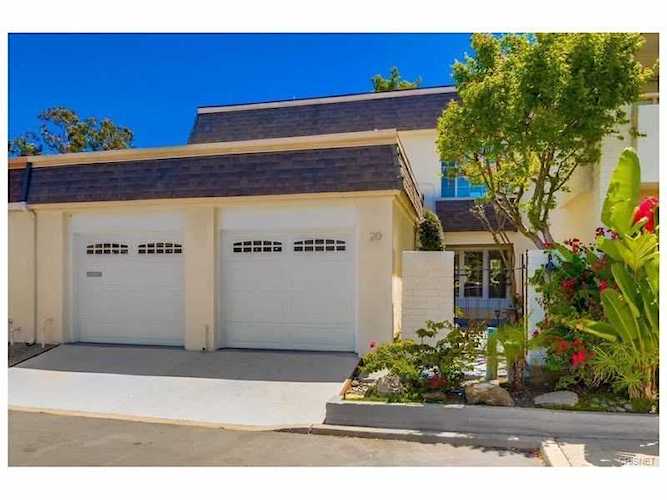 20 Rockrose Way Irvine, CA 92612