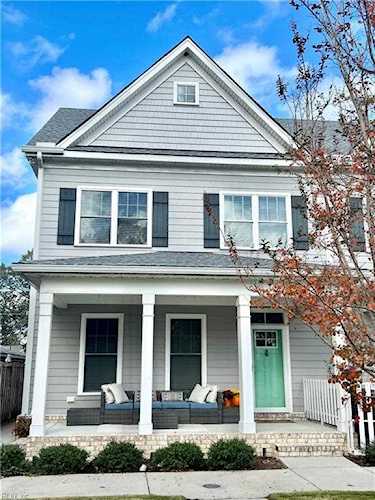 507 20th St #A Virginia Beach, VA 23451 home for sale, MLS#10461633 - Crescas Real Estate Photo 1