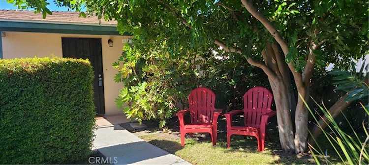 1119 N Buena Vista St Burbank, CA 91505 | MLS BB22227389 Photo 1