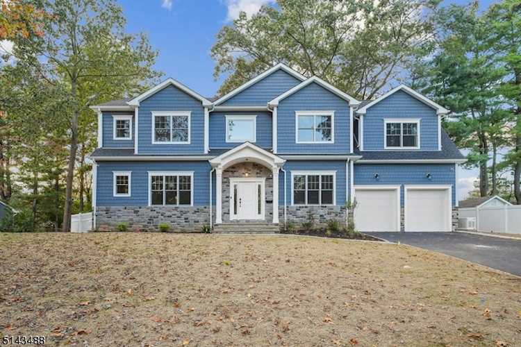 17 Cherry Hill Road Livingston Twp., NJ 07039