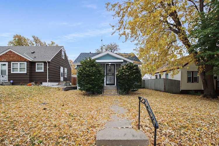 3428 Queen Avenue N Minneapolis, MN 55412