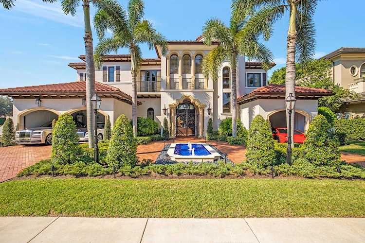 9187 Redonda Drive Boca Raton, FL 33496