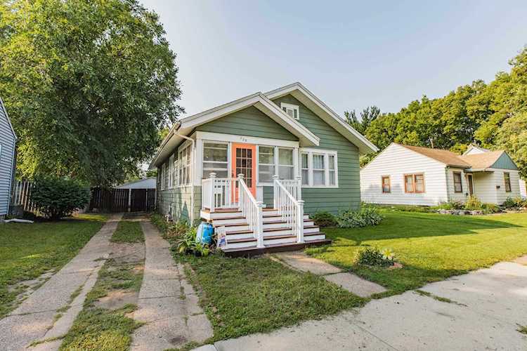 729 Riehl St Waterloo IA 50703 | home for sale | MLS#:20224306 Photo 1