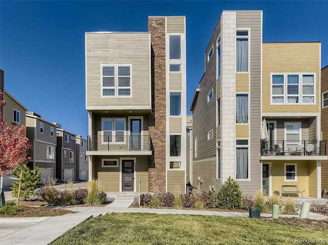 2624 Palau Way Castle Rock, CO 80109
