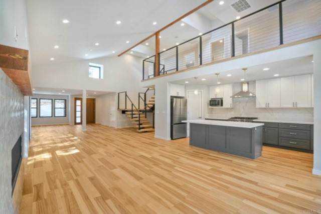 10264 Vista De La Cruz La Mesa, CA 91941