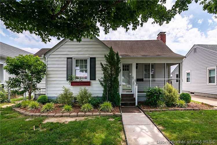 109 Adams St New Albany, IN 47150