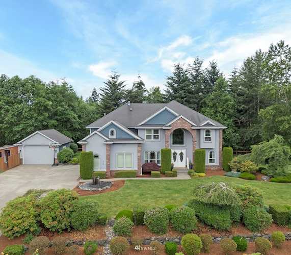 716 195th Ave E Lake Tapps, WA 98391