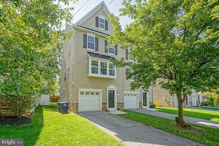 606 Cinnaminson St Riverton, NJ 08077 | MLS NJBL2033660 Photo 1