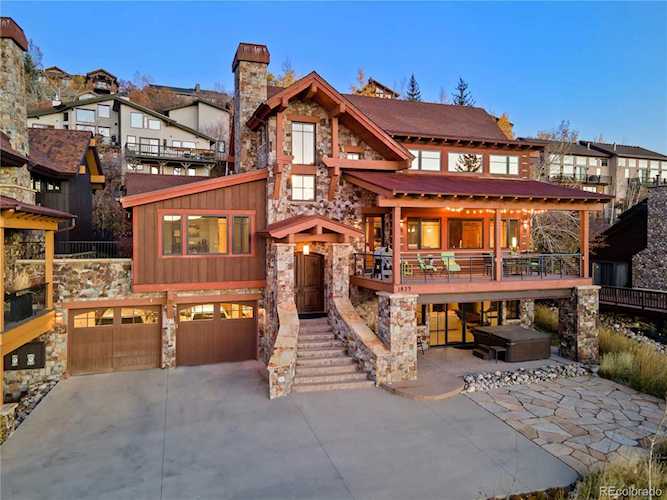 1823 Clubhouse Dr #B Steamboat Springs, CO 80487