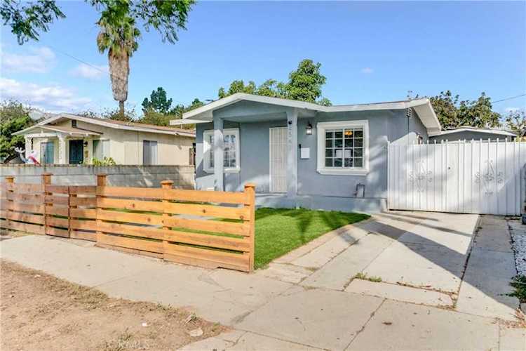 2541 E 14th St Long Beach, CA 90804