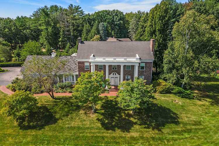 255 Liberty Hill Rd Bedford, NH 03110