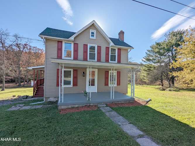231 Buttermilk Hollow Rd Claysburg, PA 16625