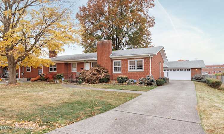 5516 Ken Ln Louisville, KY 40258