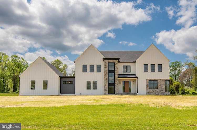 2016 Packard Dr Forest Hill, MD 21050 | MLS MDHR2017642 Photo 1