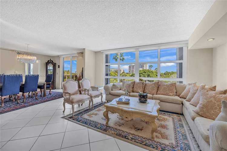 9 Island Ave #414 Miami Beach, FL 33139