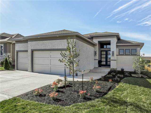 8186 Valley Rd Lenexa, KS 66220