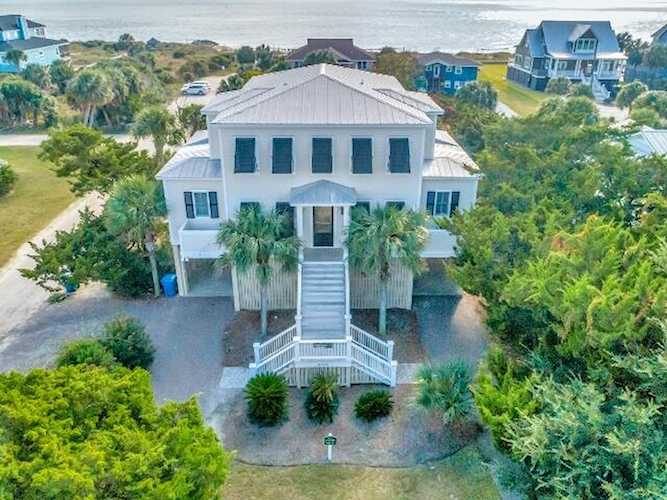 Home For Sale in Edisto Beach Edisto Island Colleton. 3002 Palmetto Boulevard #6.| Matt O’Neill Real Estate Photo 1