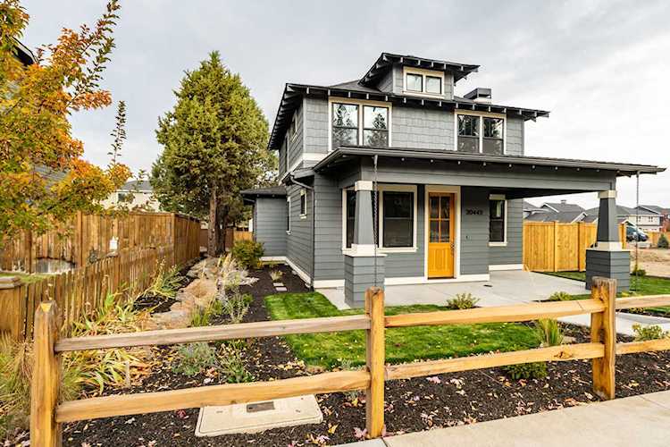 20442 SE Murphy Rd Bend, OR 97702 | MLS 220149139 Photo 1