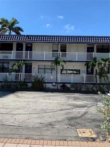 322 Taylor St #2I Hollywood, FL 33019