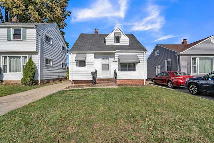 For Sale! 3114 Heresford Drive, Parma, OH Photo 1