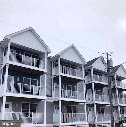1204 Saint Louis Ave #B Ocean City MD is a home for sale | BEACHLIFE | Island Time Photo 1