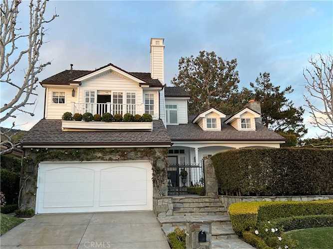 127 Emerald Bay Laguna Beach, CA 92651 | MLS LG22048100 Photo 1