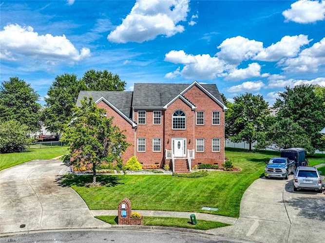 4305 Mooring Ct Chesapeake, VA 23321