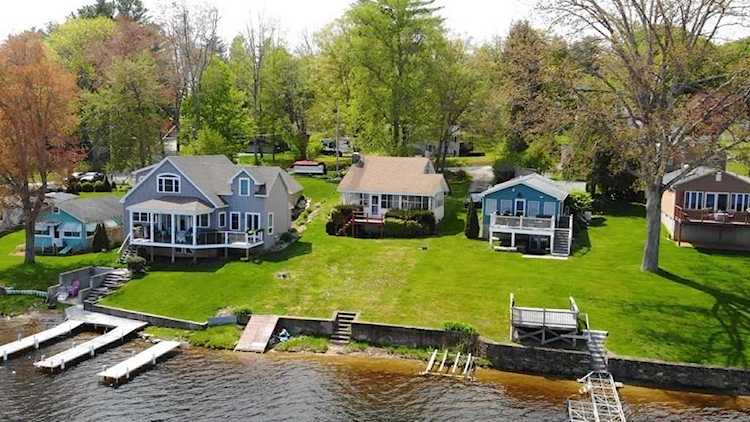 123 Maple St East Brookfield, MA 01515