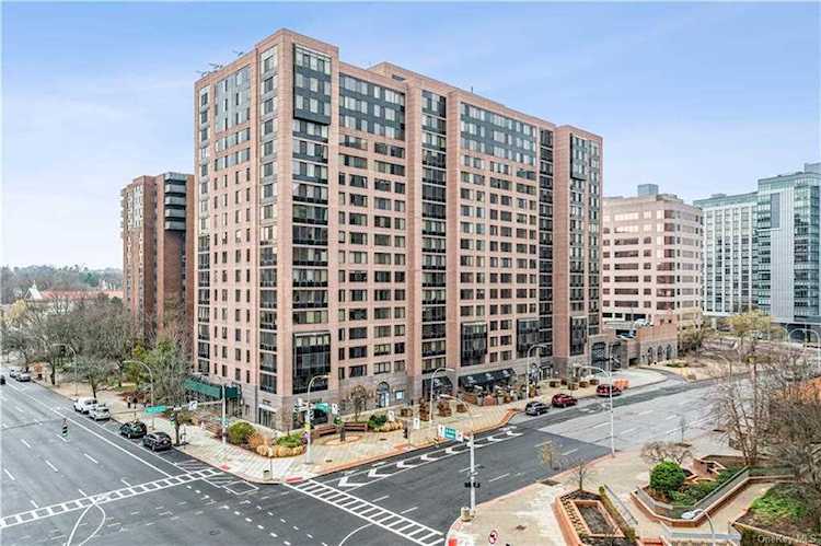 4 Martine Avenue #707 White Plains, NY 10606