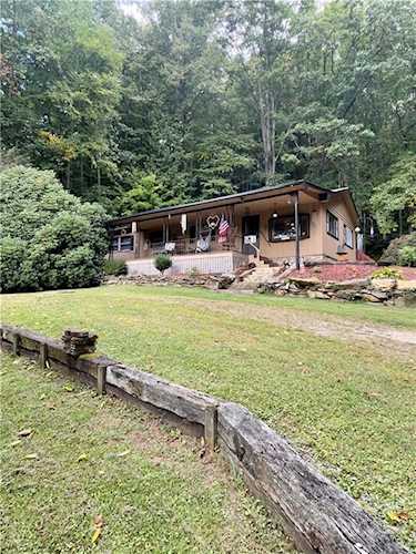 481 Sugar Mountain Rd Waynesville, NC 28785 | MLS 3917586 Photo 1