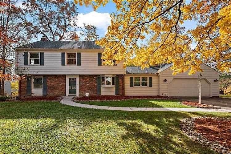 8210 Bramble Ln, Pittsburgh, PA 15237 | Tarasa Hurley Realty Photo 1