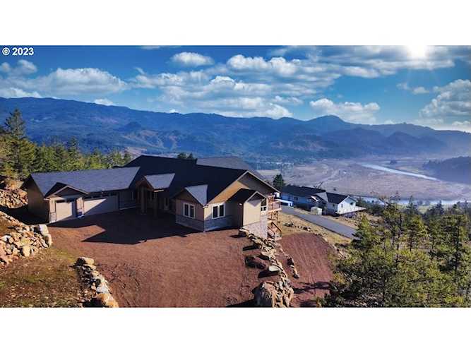 95665 Spirit Ridge RD Gold Beach, OR 97444