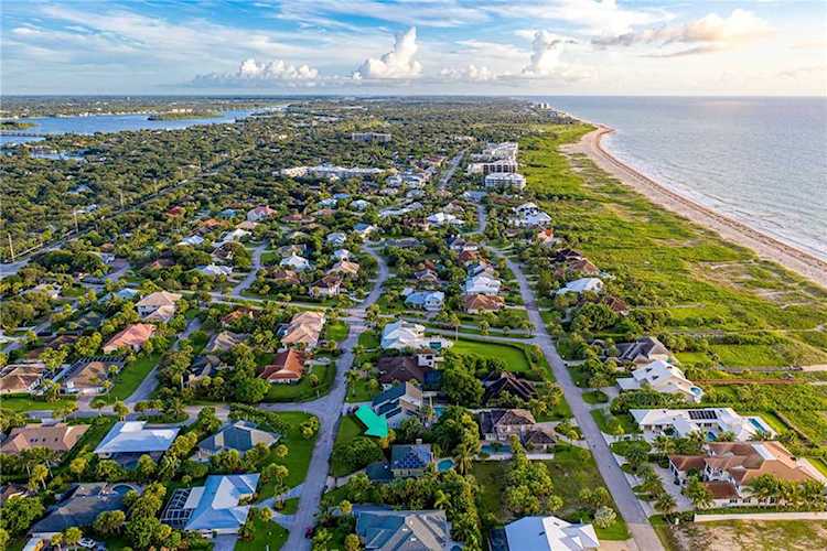 1110 Near Ocean Dr Vero Beach, FL 32963