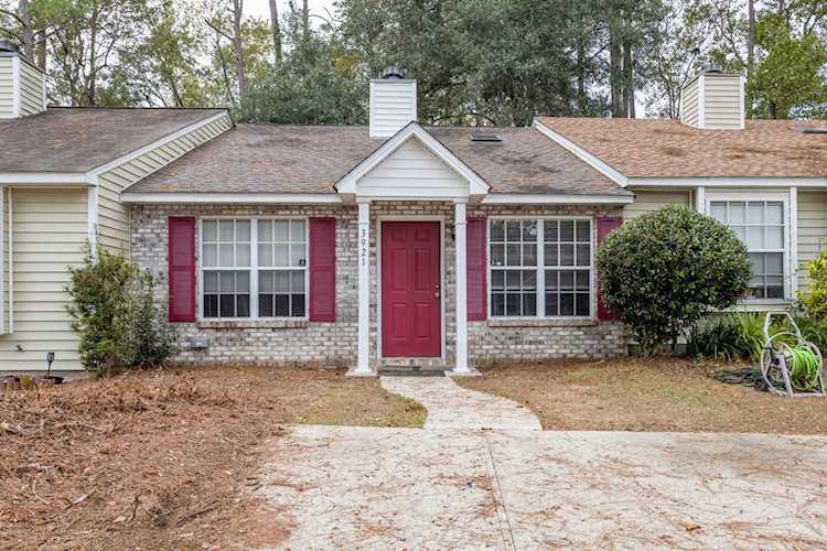 3921 Gaffney Loop Tallahassee, FL 32303 in Settlers Creek Addition Photo 1