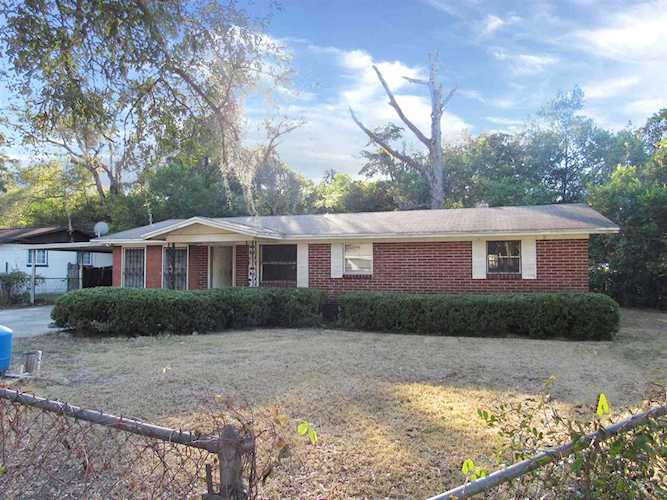 5036 Tillie Ln Tallahassee, FL 32305 in Yons Lakeside Estates Photo 1