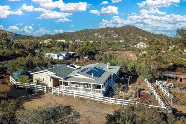2235 Mother Grundy Truck Trail Jamul, CA 91935