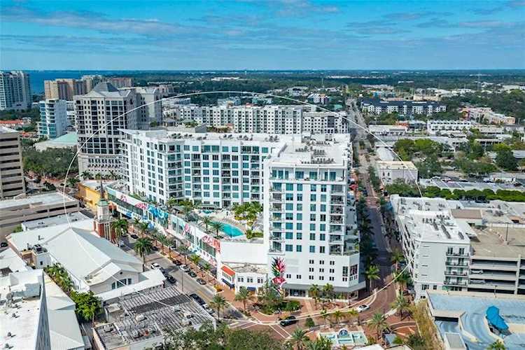 111 S Pineapple Ave #708 Sarasota, FL 34236