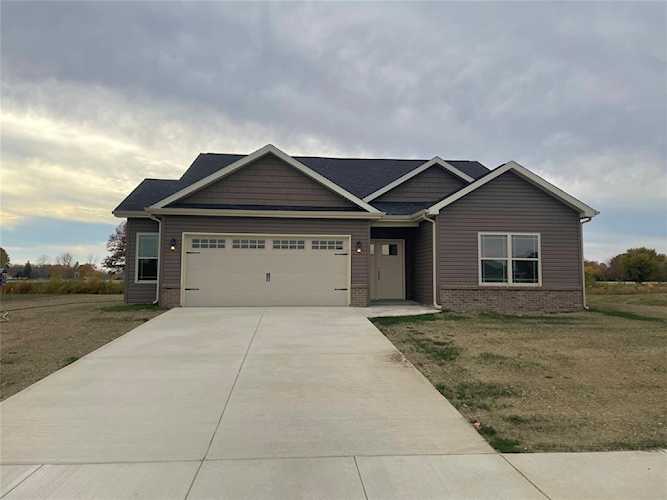 10573 Chapa Blvd Elwood, IN 46036