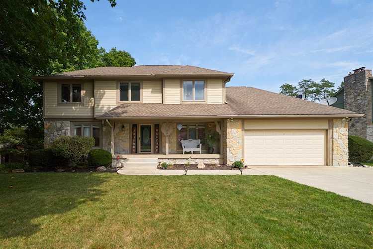 208 Surrey Hill Noblesville, IN 46062