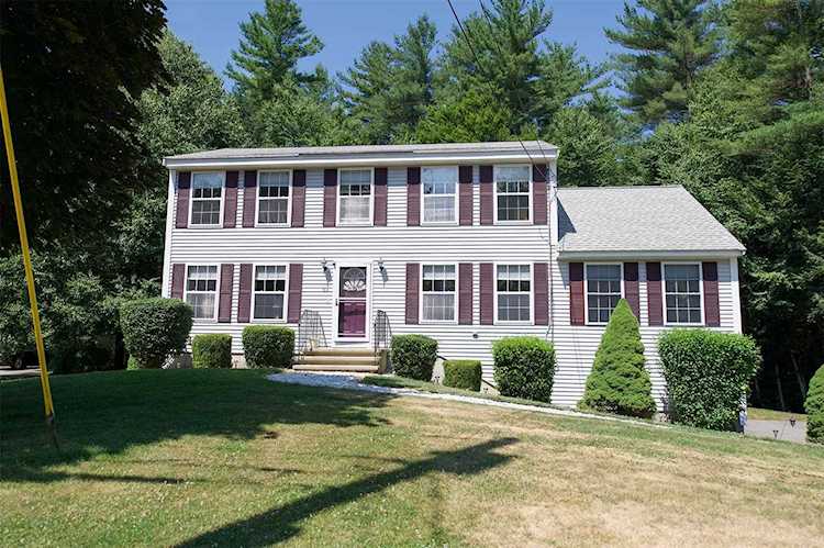 Bean Group | 63 Peabody Dr Danville 03819 NH | home for sale Photo 1