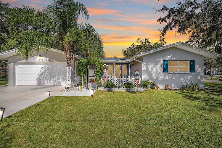 1470 Ridgelane Rd Clearwater, FL 33755