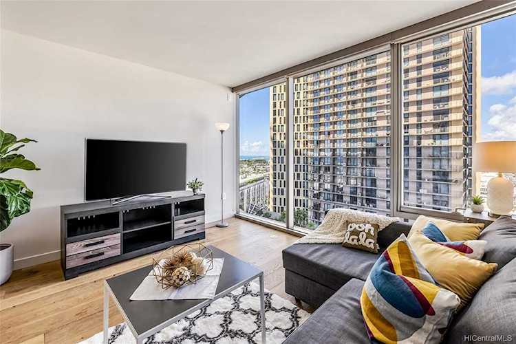 1001 Queen Street #1213 Honolulu, HI 96814