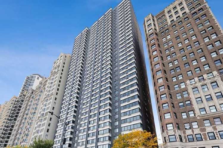 1440 N Lake Shore Dr #27G Chicago, IL 60610