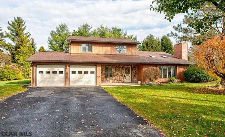 100 Berwick Drive Boalsburg, PA 16827 | home for sale | KBB Photo 1