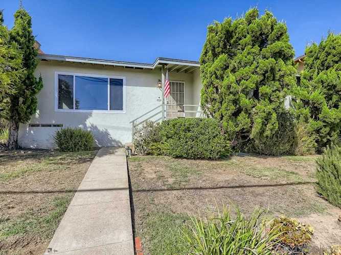 776 Silvergate Ave San Diego, CA 92106