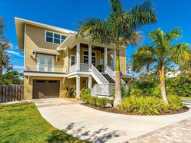 3726 Flamingo Ave Sarasota, FL 34242