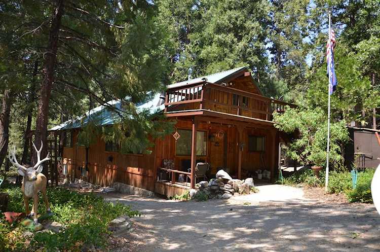 511 Acorn Dr Camp Nelson, CA 93265 | MLS 220893 Photo 1